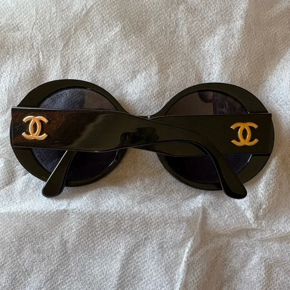 Vintage Chanel round sunglasses black frames purple lens - Picture 5 of 13